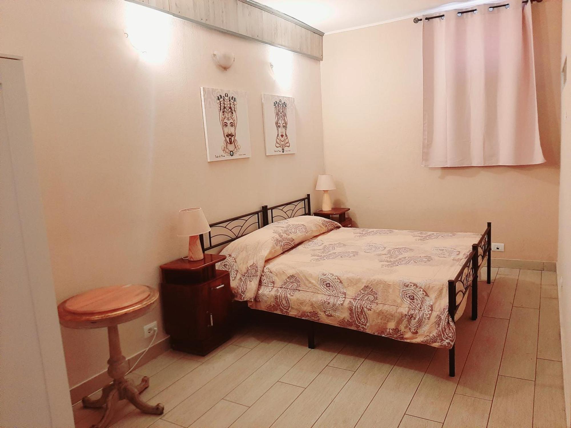 San Nicolo House Bed and Breakfast Aci Catena Buitenkant foto
