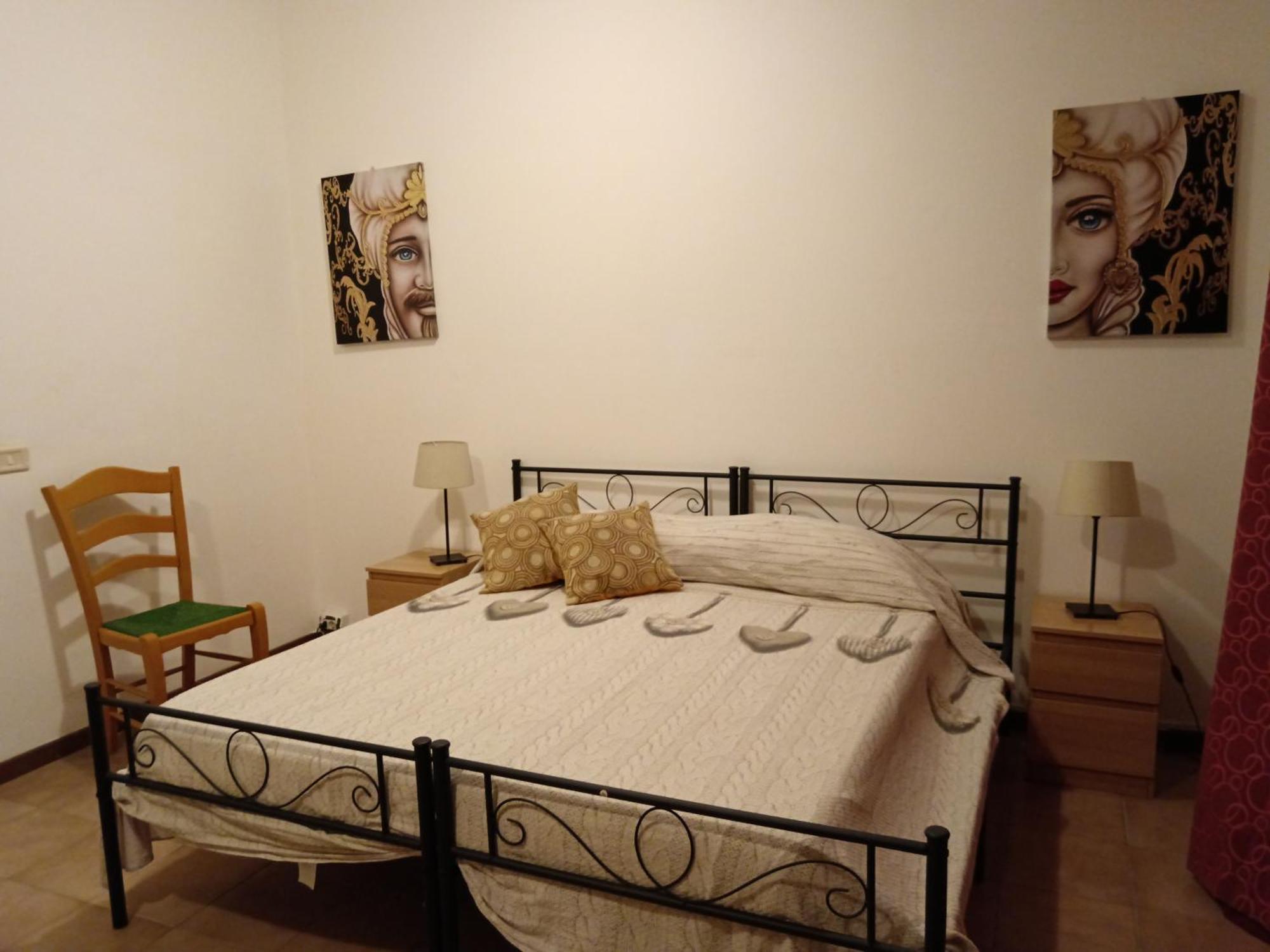 San Nicolo House Bed and Breakfast Aci Catena Buitenkant foto