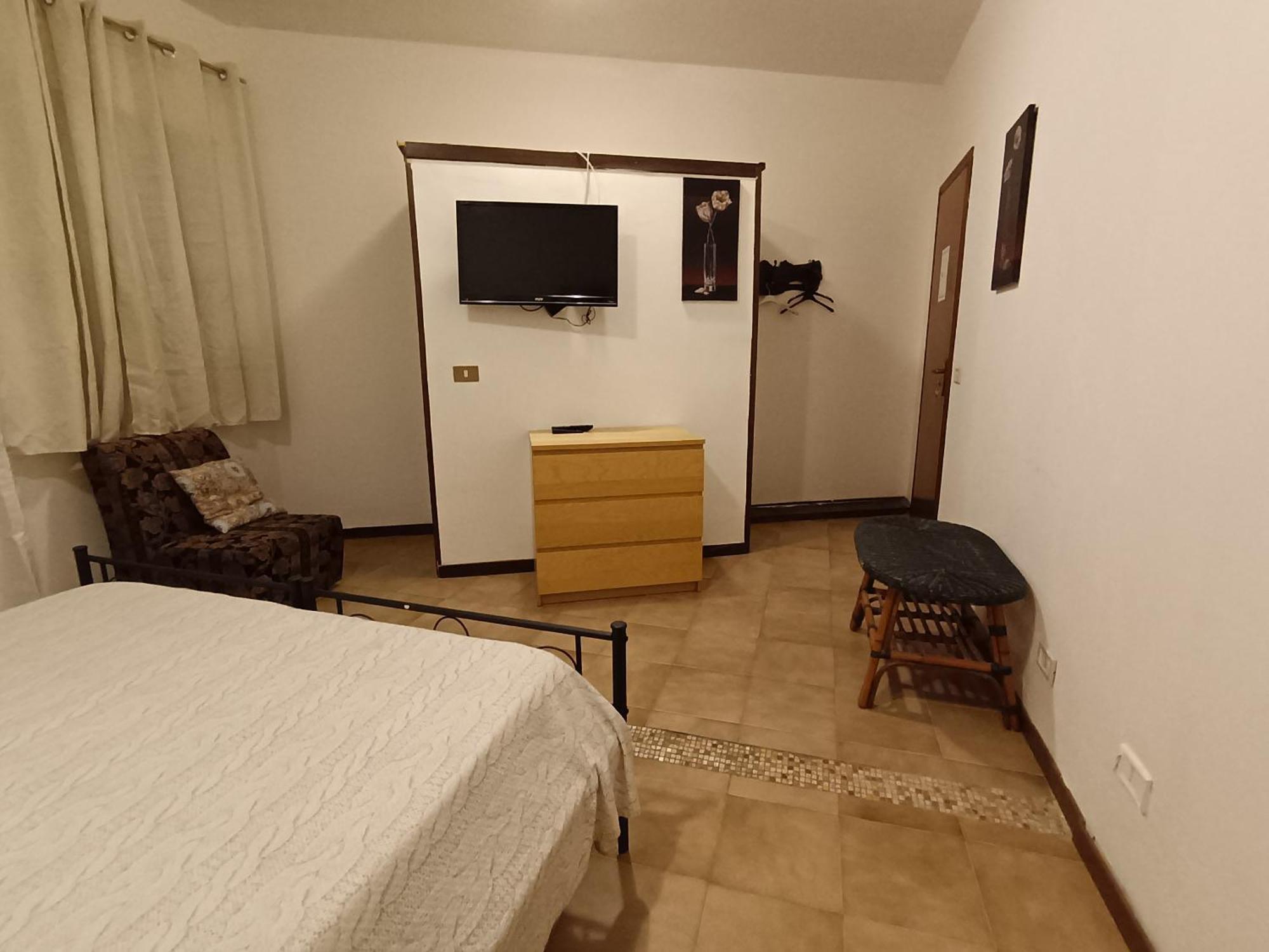 San Nicolo House Bed and Breakfast Aci Catena Buitenkant foto