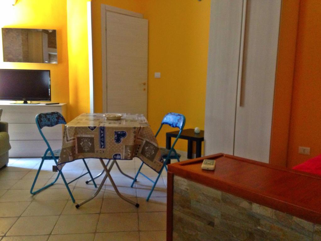 San Nicolo House Bed and Breakfast Aci Catena Buitenkant foto