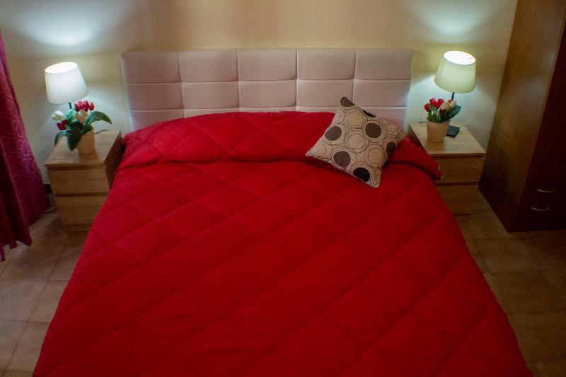 San Nicolo House Bed and Breakfast Aci Catena Buitenkant foto