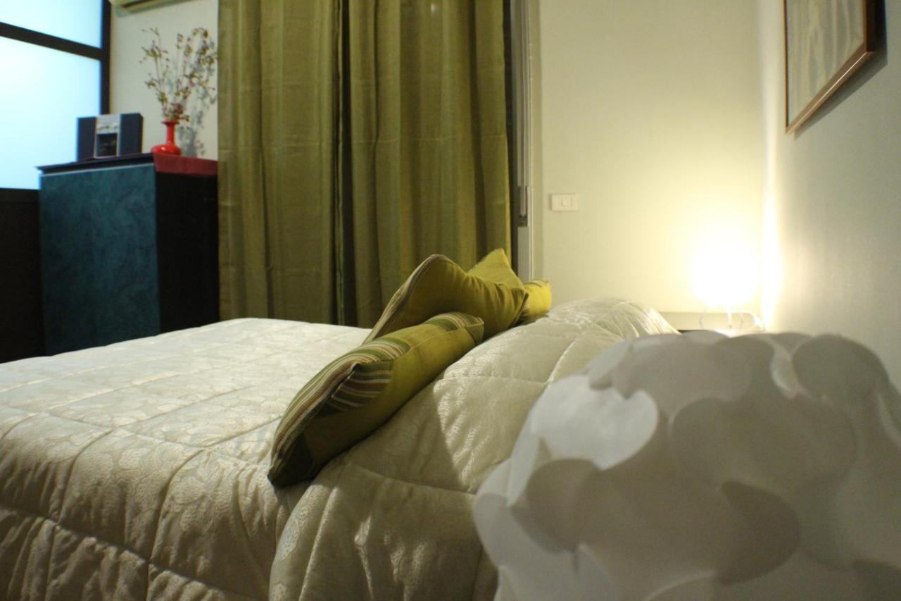 San Nicolo House Bed and Breakfast Aci Catena Buitenkant foto